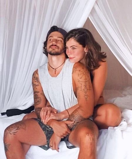 Instagram Star Camila Viseu Image With Boyfriend